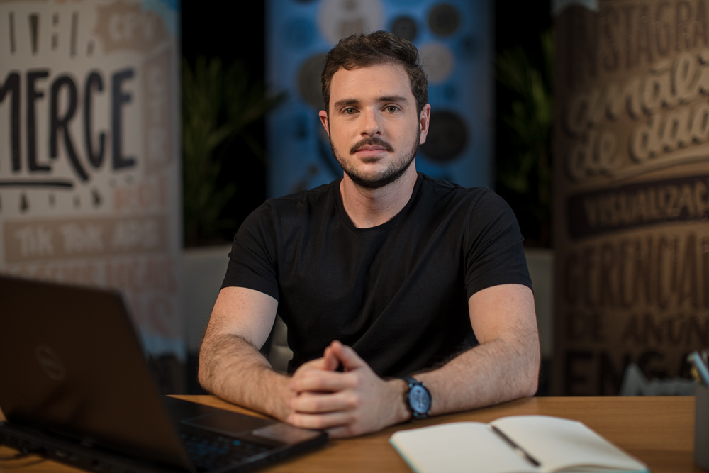 Bastidores Scale Stack — operação real